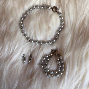 Carolee pearl jewelry set